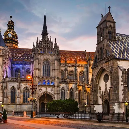 Apartmán Alma Downtown